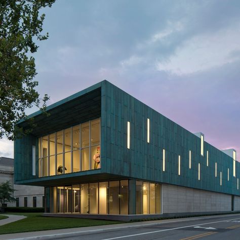 Columbus Museum of Art Adds Bold New Expansion to Its 1931 Building | Architectural Digest Copper In Architecture, Factory Facade, Columbus Museum Of Art, Factory Architecture, Industrial Architecture, Cultural Architecture, Architecture Awards, Museum Architecture, Going Green