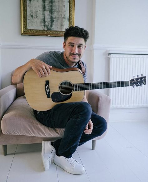 Marcus Mumford, Mustache Men, Mumford And Sons, Mumford & Sons, Most Handsome Men, Outfit Style, Man Alive, Music Lyrics, Celebrity Crush