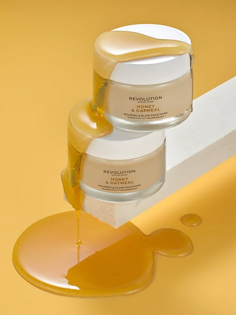 creative still life honey dripping onto cosmetics face cream on a plinth. Photography from chris howlett Cream Product Photography Ideas, Face Cream Photography Ideas, Cream Photography Cosmetic, Honey Product Photography Ideas, Multiple Product Photography, Cosmetics Photography Creative, Skincare Shoot Product Photography, Face Cream Photography, Honey Product Photography