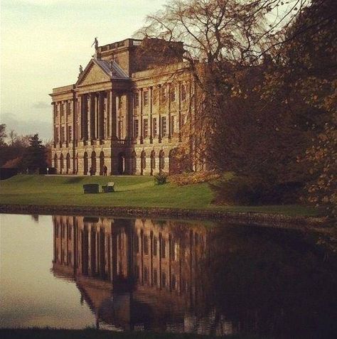 Pride And Prejudice 1995, Lyme Park, Elizabeth Bennet, Manor House, Pride And Prejudice, Jane Austen, The Shape, Aesthetic Pictures, My Heart