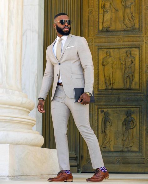 The Ultimate Wedding Guest Style Guide: Issue 8 | A BN Weddings x BN Style Collab Tan Suit Outfit Men, Suit With Brown Shoes, Mens Suits Wedding, Tan Suits, Mens Suit Colors, Frog Wedding, Party Wear Blazers, Groom Tuxedo Wedding, Khaki Suit