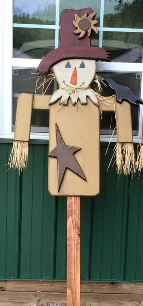 Our large primitive wood scarecrow is perfect for Fall. Display this next to some corn stalks in your front yard! Or use it full time in the garden to keep birds out in the Spring and Summer. Scarecrow Wood Crafts, Wood Scarecrow, Scarecrow Ideas, Primitive Scarecrows, Scarecrow Crafts, Falling Waters, Fall Wood Crafts, Wood Yard Art, Halloween Wood Crafts