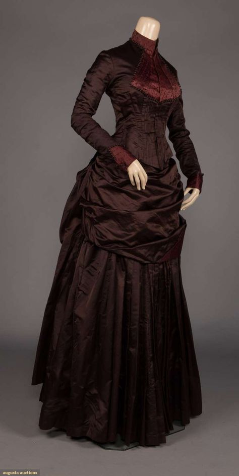 1880s Dress, 1879 Fashion, 1870s Dress, Historical Garments, Augusta Auctions, 1870s Fashion, 1880s Fashion, Fantasy Outfits, Bustle Dress