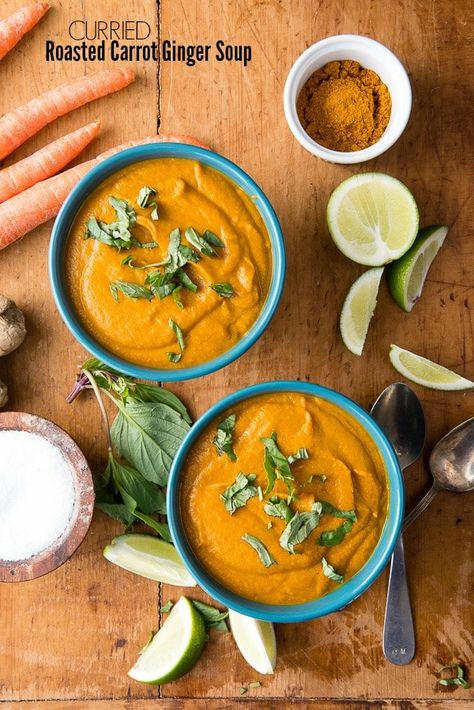 Roasted Carrot Ginger Soup, Curry Carrot Soup, Savory Soup Recipes, Carrot Ginger Soup Recipe, Curried Carrot Soup, Carrot Ginger Soup, Roasted Carrot, Ginger Soup, Soup Vegan