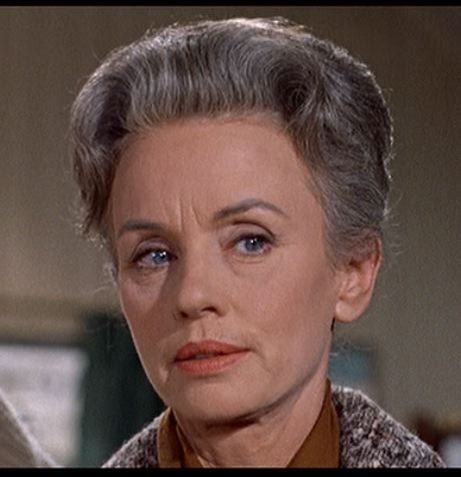 JESSICA TANDY in Hitchcocks "The BIrds".  She was also in "Driving Miss Daisy" and "Cocoon" The Birds Movie, Alfred Hitchcock The Birds, Jessica Tandy, Driving Miss Daisy, Alfred Hitchcock Movies, Margaret Thatcher, Thanks For The Memories, Alfred Hitchcock, 2 Movie