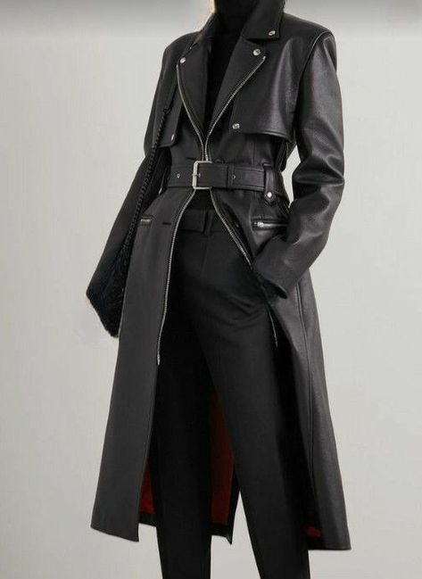 Villain Outfit Ideas, Villian Aesthetic Outfit, Spy Fashion, Spy Clothes, Noir Outfit, Poor Clothes, Motif Soutache, Villain Fashion, Detective Outfit