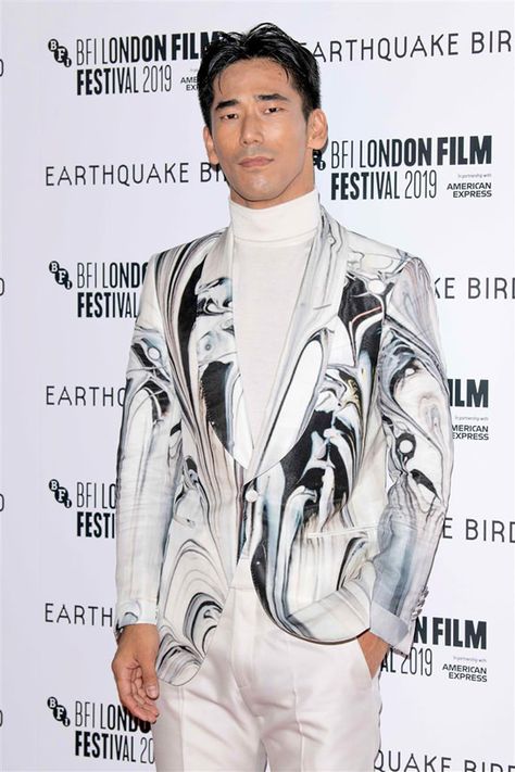 The 20 BEST Red Carpet Looks of 2019, Part Two: The Almost-Best | Tom + Lorenzo Naoki Kobayashi, Evil World, London Film, London Film Festival, Best Red Carpet Looks, Golden Goddess, Carpet Looks, Elle Fanning, Color Stories