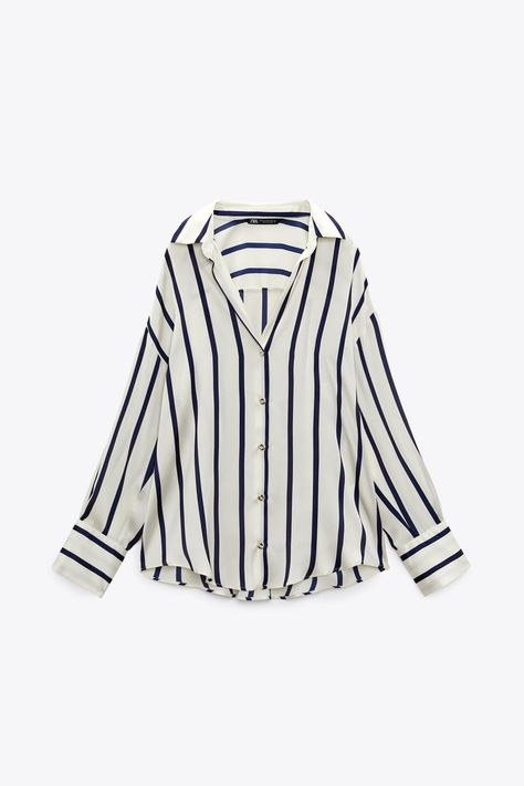 OVERSIZE STRIPED SATINY SHIRT - Ecru / Navy | ZARA United Kingdom Zara Draped Dress, Zara Fashion Outfits, Future Outfit, Easy Trendy Outfits, Satin Top, Fashion Fits, White Blazer, Poplin Shirt, Striped Blouse