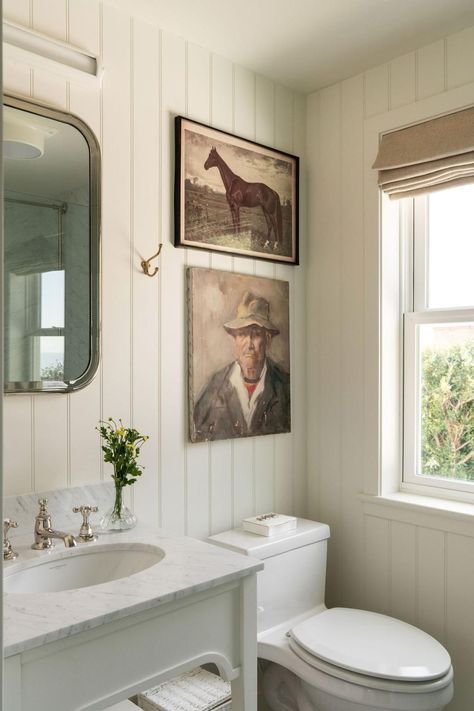 English Cottage Aesthetic, English Country Bathroom, Modern English Country, Cottage Style Bathrooms, English Cottage Interiors, Cottage Bathroom Ideas, English Country Cottage, Cottage Aesthetic, English Country Style