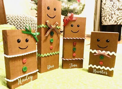 Gingerbread Box Ideas, Stacked Presents, Unique Gift Wrapping Christmas, Christmas Gift Themes, Christmas Wrapping Diy, 12 Days Of Xmas, Gingerbread Decorations, Christmas Tree Decorations Diy, Gingerbread Christmas