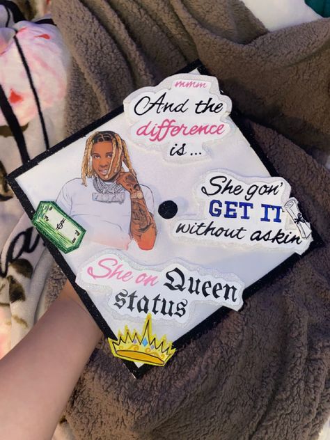 Rod Wave Cap Ideas, Nba Youngboy Graduation Cap, Graduation Cap Designs Baddie, Rapper Graduation Cap Decoration, Lil Durk Graduation Cap, Nicki Graduation Cap, Graduation Cap Designs Rod Wave, J Cole Cap Decoration, Rapper Graduation Cap