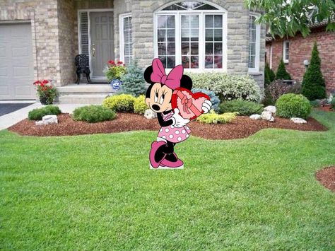 Fence Window, Minnie Toys, Minnie Mouse Valentines, Football Messi, Messi Fans, Pool Party Decorations, Party Garden, Minnie Party, Baby Minnie