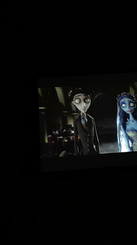 corpse bride, halloween, fall, fall movies, movies, fall vibes, netflix, movie marathon, vibe Halloween Movie Marathon Aesthetic, Netflix Ig Stories, Movie Marathon Aesthetic, Halloween Ig Story, Netflix Halloween Movies, Cinema Story, Autumn Movies, Halloween Movie Marathon, Corpse Bride Halloween