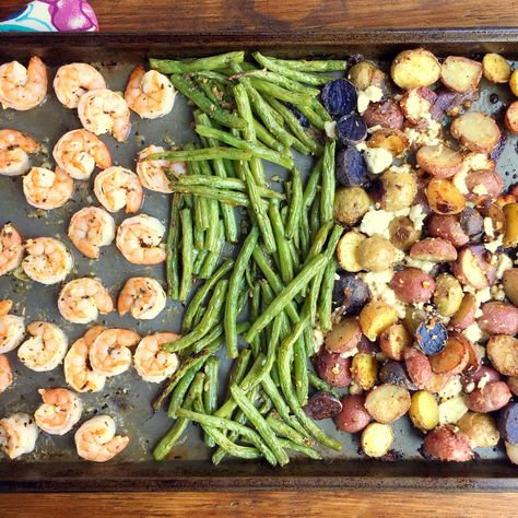 Pan Green Beans, Shrimp Potatoes, Shrimp And Green Beans, Greek Shrimp, Mediterranean Recipes Healthy, Potatoes And Green Beans, Today I Feel, Sheet Pan Suppers, Sheet Pan Dinners Recipes