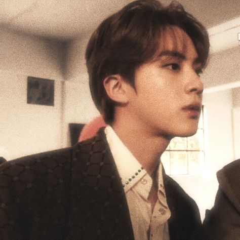 Jin Photo, 17 Kpop, Kim Jin, Jin Bts, Seokjin Bts, Worldwide Handsome, I Love Bts, Bts Jin, Bts Boys