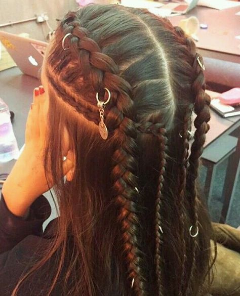 Trendy Hair Braids, Rave Hair, Viking Hair, Hippie Hair, Vlasové Trendy, Hair Stylies, Penteado Cabelo Curto, Trendy Hair, Hair Braids