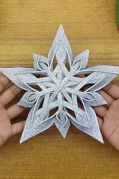 Foam Snowflakes, Snowflakes Tutorial, Glitter Paper Crafts, Foam Christmas Ornaments, 3d Paper Snowflakes, Diy Christmas Snowflakes, Foam Sheet Crafts, Snowflake Craft, Paper Snowflake