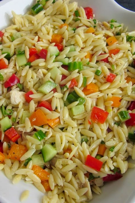 Chicken Orzo Salad myfavouritepastime.com Chicken Orzo Salad, Chicken Orzo Pasta, Lemon Orzo Salad, Orzo Salad Recipes, Orzo Pasta Salad, Orzo Recipes, Chicken Orzo, Salad Recipes Video, Cold Pasta Salad