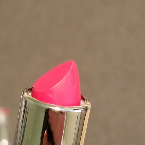 Nwt Discontinued Hardcandy Hot Pink Lipstick N1030; I Currently Have 2 In Stock, Both Purchased Simultaneously & Since The Seal/Barcode/Sticker Sku Was Broken On 1, I Decided To Use It To My Advantage & Take Photos Of The Actual Lipstick/Product To Show True Color But Also Show No Signs Of Use Or Smudging! Gorgeous Color Hot-Pink, Too! 1 Of Those Rare Finds In Life That I'd Refer To As "Barbie Pink." Price Marked Below Is Price For One (1) Lipstick. Bundle 2+ Items In My Closet For A 15% Off Dis Bright Pink Lipstick, Hot Pink Lipstick, Ombre Lipstick, Bright Pink Lipsticks, Barcode Sticker, Hot Lipstick, Hard Candy Makeup, Candy Makeup, Crystal Lips