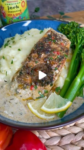 Seafood Network🦞🦐🦀🦑🐙🍤 on Instagram: "CREAMY COCONUT JERK SALMON 🇯🇲🤤🤯
@ksnice_n_spice 

Quick and easy juicy Jerk salmon fillets in a creamy coconut jerk sauce. Marinated the salmon in authentic Jamaican seasonings, pan fried it off, then into super flavourful creamy coconut jerk sauce.
Perfect weeknight meal 🍽️" Jamaican Seasoning, Jerk Salmon, Jerk Sauce, Salmon Fillets, Weeknight Meals, Seafood, Coconut, Sauce, Healthy Recipes