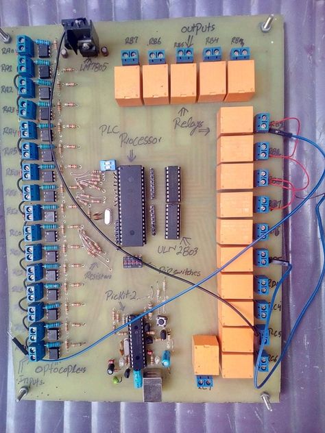 Microchip pic microcontroller plc- 16 digital input/output with on board pic microcontroller programmer pickit 2 Ladder Logic, Microcontroller Board, Programmable Logic Controllers, Pic Microcontroller, Programmable Logic Controller, Algorithm Design, Plc Programming, Logic Design, Robotics Projects