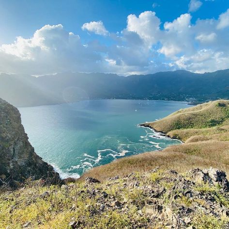 Sabrina & Hervé on Instagram: “Taiohae - Nuku Hiva - Marquises - Polynésie - Octobre 2021 Arrivés sur l’île de Nuku Hiva et premières découvertes autour de la baie de…” Nuku Hiva, Natural Landmarks, Water, Travel, On Instagram, Quick Saves, Instagram, Nature