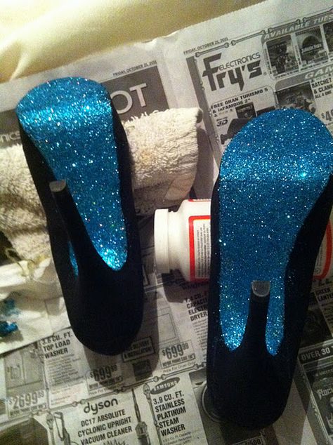 I'm not big on heels..or glitter for that matter..but I saw this and felt obligated to repin because i know a couple of friends are going to die when they see this! Clothing Refashion, Do It Yourself Decoration, Glittery Shoes, Pride Festival, Festival Glitter, Diy Glitter, Blue Wedding Shoes, Teal Accents, Something Blue Wedding