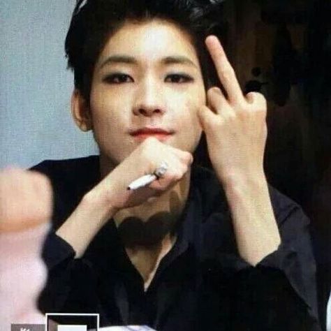 #seventeen #wonwoo Seventeen Memes, Won Woo, Harsh Words, Sea Wallpaper, Seventeen Wonwoo, Seventeen Wallpapers, Mingyu Seventeen, Memes Kpop, Wattpad Fanfiction