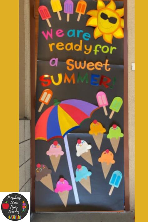 Summer Vacation Bulletin Board Ideas, Fall Themed Teacher Doors, Summer Door Ideas For Classroom, Preschool Door Decorations, Class Door Decorations, Summer Door Decorations, Preschool Door, Summer Bulletin Boards, Ice Popsicle