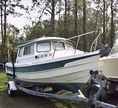 Used C-Dory 22 Cruiser Boat For Sale Cabin Cruisers For Sale, Tug Boats For Sale, Small Boats For Sale, Pilothouse Boat, Boat Motors For Sale, Cuddy Cabin Boat, Cabin Cruiser Boat, Pontoon Boats For Sale, Wooden Boats For Sale