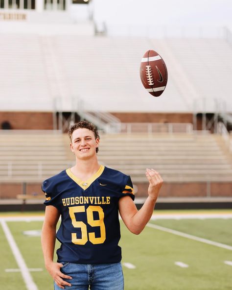 A little bit of football + trucks for Isaac’s senior photos!! 🏈 Senior Football Photography, Football Senior Photos, Field Senior Pictures, Football Senior Pictures, Senior Pictures Boys Outdoors, Football Poses, Senior Photos Boys, Senior Football, Cheers Photo