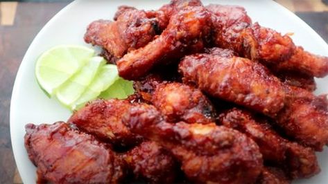 Hooters Daytona Wings Recipe, Chicken Wings In The Oven, Wings In The Oven, Sweet Baby Ray, Diy Joy, Lavender Honey, Wings Recipe, Red Chili Flakes, Oven Recipes