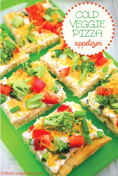 A healthy and satisfying snack that would be perfect for the big game. #superbowlsnack Cool Veggie Pizza, Veggie Pizza Appetizer, Refrigerator Biscuits, Cold Veggie Pizza, Appetizer Healthy, Pizza Appetizer, Pizza Appetizers, Pampered Chef Recipes, Veggie Pizza