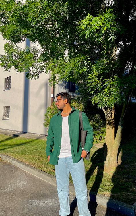 Pearl necklace Men Green Button Up Outfit, Overshirt Summer Outfit, Light Green Jacket Outfit Men, Blue And Green Outfit Men, Green Overshirt Outfit Men, Green Shirt And Jeans Outfit, Green Shirt Outfit Men, Green Overshirt, Green Shirt Outfits