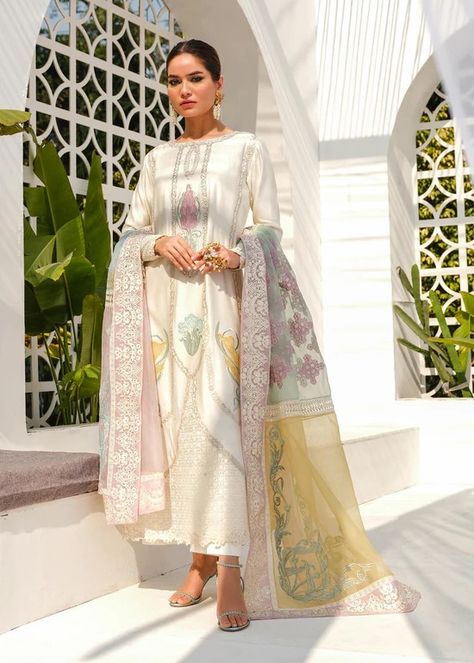 Saira Shakira White Dupatta, Saira Shakira, Net Shirt, White Kurta, Desi Wedding, Eid Collection, Net Dupatta, Silk Dupatta, Silk Pants