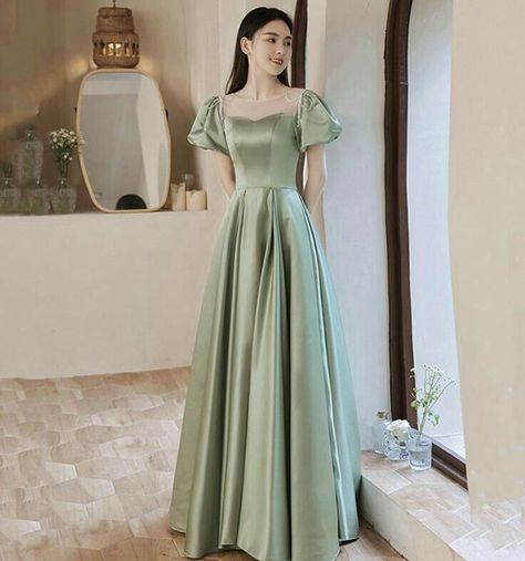 Evening Gown Plus Size, Green Satin Prom Dress, Navy Ball, Elegant Evening Gown, Tulle Neckline, Classic Dresses, Random Girl, A Line Evening Dress, Pakaian Feminin