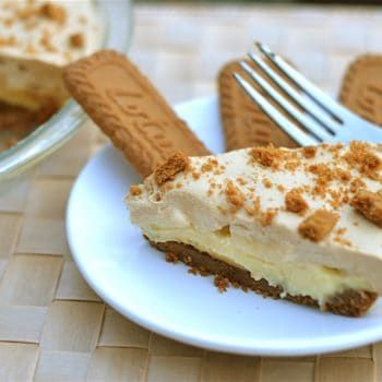 Biscoff Banana, Speculoos Cookie Butter, Thanksgiving Pie Recipes, Banana Cream Pie Recipe, Biscoff Cookie Butter, Biscoff Cookies, Cream Pie Recipes, Thanksgiving Pies, Cookie Butter