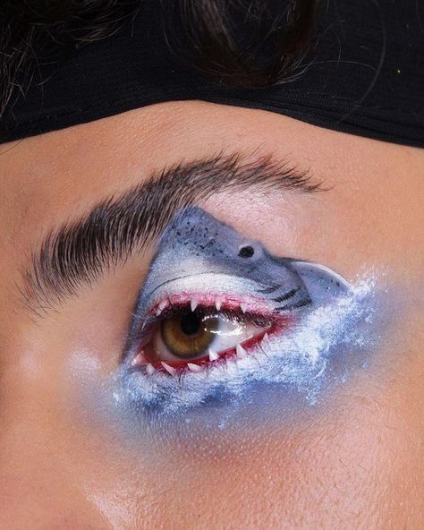 lucifer emanuele petrini on Instagram: “Shark Week 🦈 d0n’t b3 scar3d to div3 in deep. I’ve been waiting for this moment since february! my favorite moment of summer! y’all know…” Shark Makeup, Dazed Beauty, Punk Makeup, Cute Eye Makeup, Fun Makeup, Face Art Makeup, Cool Makeup Looks, Ethereal Makeup, Art Makeup