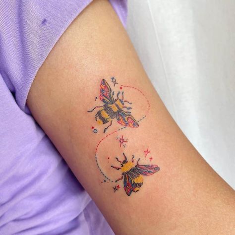 Multiple bees tattoo 4 Bees Tattoo, Kid Tattoos For Moms, Queen Bee Tattoo, Small Bee Tattoo, Bee Tattoos, Honey Bee Tattoo, Honeycomb Tattoo, Bumble Bee Tattoo, Saved Tattoo