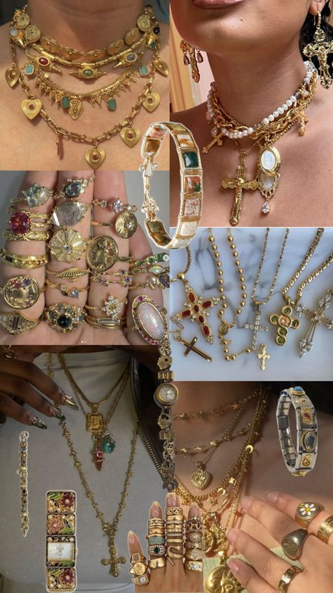 Maximalist Bracelets, Excessive Jewelry, Jewellery Maximalist, Manifestation Jewelry, Peter Pan Kostüm, Bijoux Piercing Septum, Maximalist Jewelry, Culture Jewelry, Xoxo Jewelry