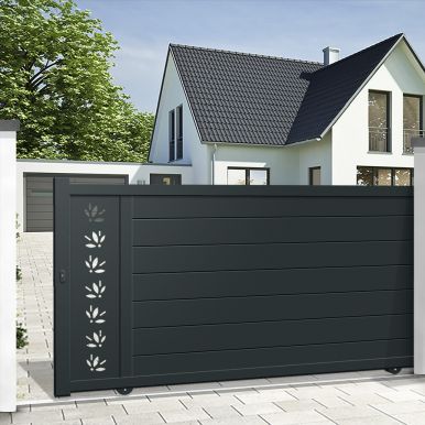 sliding gate شواية فحم, House Front Gate, Modern Main Gate Designs, Home Gate Design, Gate Wall Design, Gate Designs Modern, Grill Gate Design, House Main Gates Design, Modern Gate