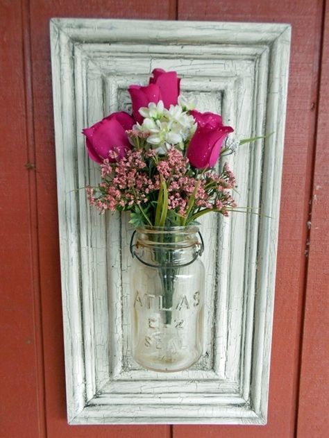 DIY Beautiful Wall Art Cabinet Door Crafts, Cabinet Door Ideas, Cabinet Doors Repurposed, Old Cabinet Doors, Decoration Shabby, Door Crafts, Mason Jar Vases, Doors Repurposed, Old Picture Frames