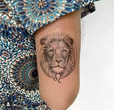 Mini Lion Tattoo For Women, Lion Cub Tattoo, Mandala Tattoos For Women, Triathlon Tattoo, Small Lion Tattoo, Leo Zodiac Tattoos, Leo Tattoo Designs, Lion Art Tattoo, Gladiator Tattoo