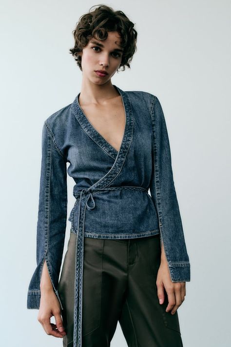 TRF DENIM WRAP SHIRT - Navy blue | ZARA United States Oversized Striped Shirt, Oversized Linen Shirt, Culotte Pants, Perfect Pant, Chic Blouses, Wrap Shirt, Zara Blouse, Denim Blouse, Wide Pants