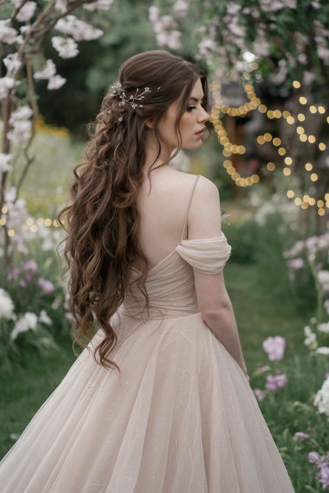 Discover the perfect blend of elegance and romance with this stunning long hair half-up wedding hairstyle. Featuring soft curls cascading along with a beautifully styled crown, this look accentuates your features while maintaining a romantic vibe. Ideal for any bridal theme, it promises to keep your hair flawless throughout the day. Elevate your wedding look with a style that balances both sophistication and charm. #weddinghairstyles Long Wavy Wedding Hair, Soft Wedding Hair, Timeless Wedding Hairstyles, Elegant Long Hair, Wedding Curls, Half Up Wedding, Bridal Theme, Hair Half Up, The Modern Bride