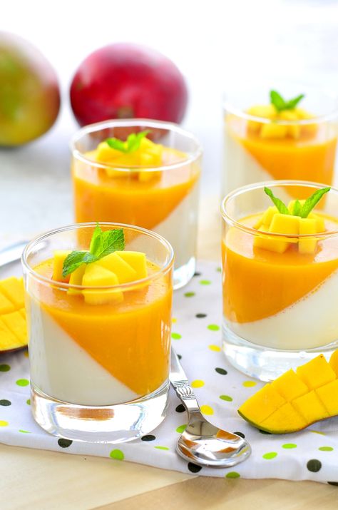 Mango (Coconut) Panna Cotta – My Experimental Playground Cheesecake Dessert Cups, Paleo Pie Recipes, Jelly Desert, Mango Panna Cotta, Tomato Soup Grilled Cheese, Almond Pie, Coconut Panna Cotta, Paleo Granola, Panna Cotta Recipe