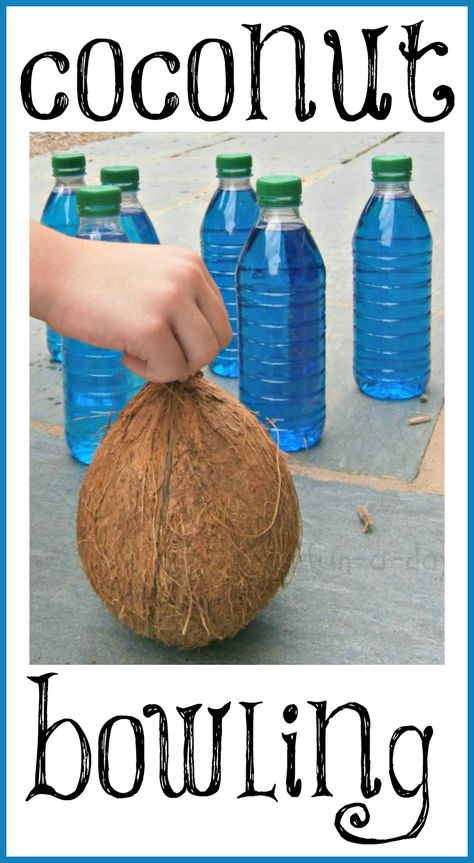 Add a fun twist to summer games with the kiddos -- go coconut bowling!  A simple, fun outside game that'll have the kids giggling the whole time. Hawai Party, Kids Luau, Outside Games, Aloha Party, Hawaiian Luau Party, Luau Birthday Party, Hawaiian Birthday Party, Moana Birthday Party, Hawaiian Birthday