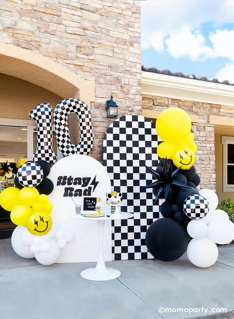 Throw a birthday bash that your 10-year-old boy will never forget with these 'Ten Rad Years' ideas by Momo Party. Get inspired by lightning bolts, cool dude vibes, and a checkered pattern theme! Don't miss out on these fun party ideas and create the perfect celebration for your special dude! Check out momoparty.com for themed party goods and unique party decorating ideas! Luxury Car Birthday Theme, Track Decorations, 10th Birthday Boy Party Themes, Two Cool Birthday Party Boy, Formula 1 Birthday, Happy Birthday Harry Potter, Half Birthday Party, Racing Birthday, Stay Rad