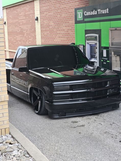 Lowered Gmc Sierra 1500, Drawing Truck, Chevy Obs, Drag Truck, Chevy Trucks Lowered, Classic Cars Trucks Chevy, Obs Chevy, Car Paint Colors, Obs Truck