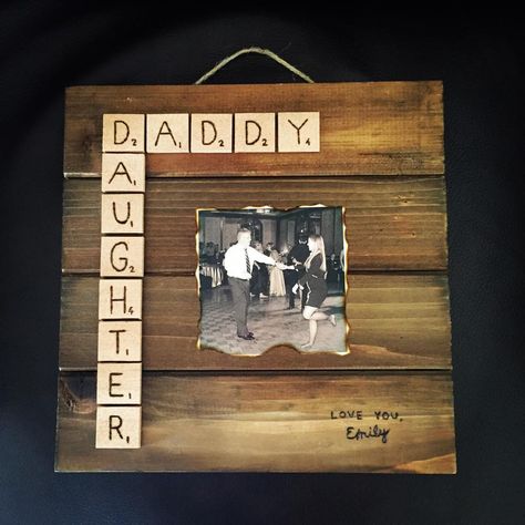 Fathers Day Gifts Ideas With Pictures, Fathers Day Wood Burning, Woodworking Gifts For Mom, Dad Homemade Gifts, Diy Father’s Day Gift From Adult Daughter, Birthday Gifts From Kids To Dad, Homemade Wooden Gifts For Men, Fathers Day Wood Crafts, Diy Gifts For Dad Christmas